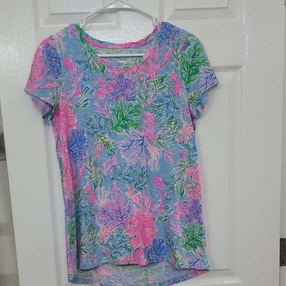 Lilly Scoop Tee - Picture 1 of 3